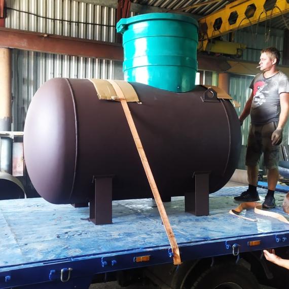 Закопанный газгольдер